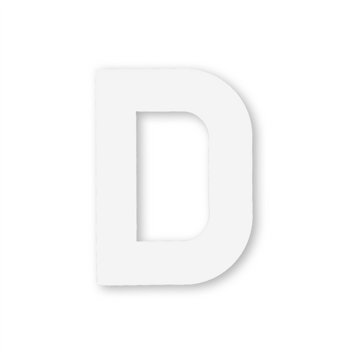 Huisletter sticker met witte letter D geplakt op een kliko afvalcontainer